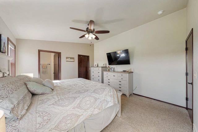 1411 MERA LANE, Kaukauna, WI 54130