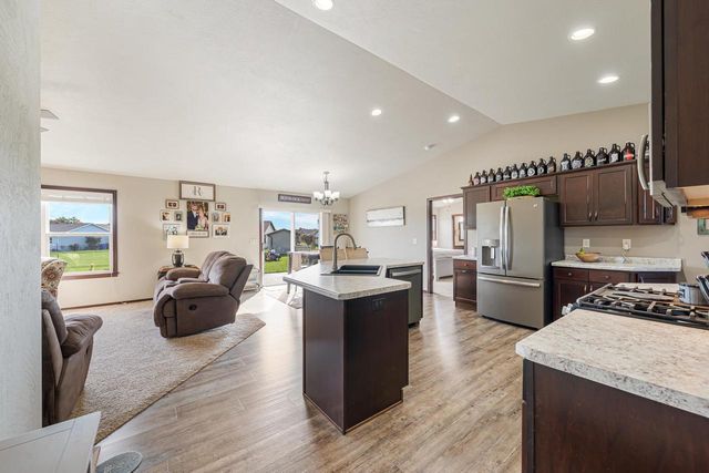 1411 MERA LANE, Kaukauna, WI 54130