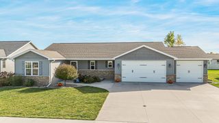 1411 MERA LANE, Kaukauna, WI 54130