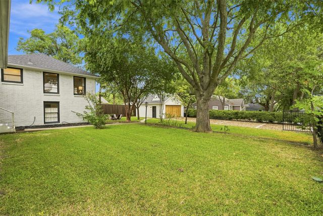 800 N Waddill Street, Mckinney, TX 75069