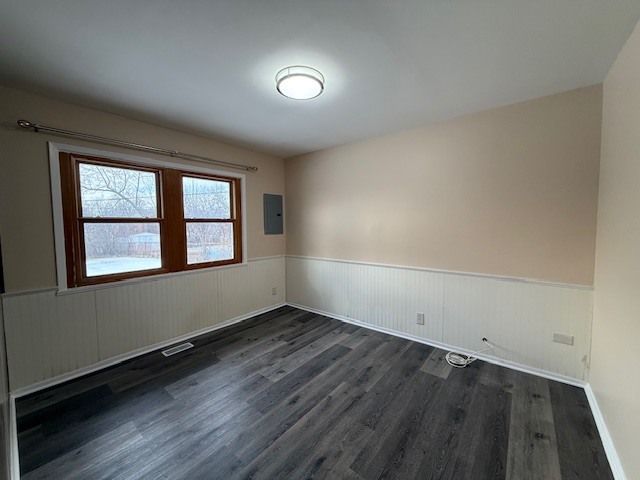 1012 Vine Street, Streamwood, IL 60107