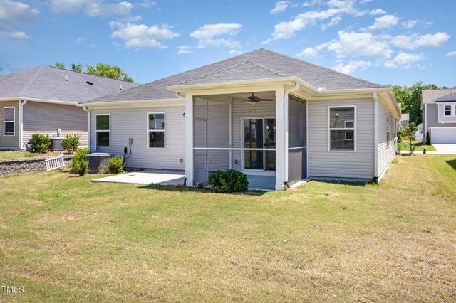 157 Willow Grove Lane, Fuquay Varina, NC 27526