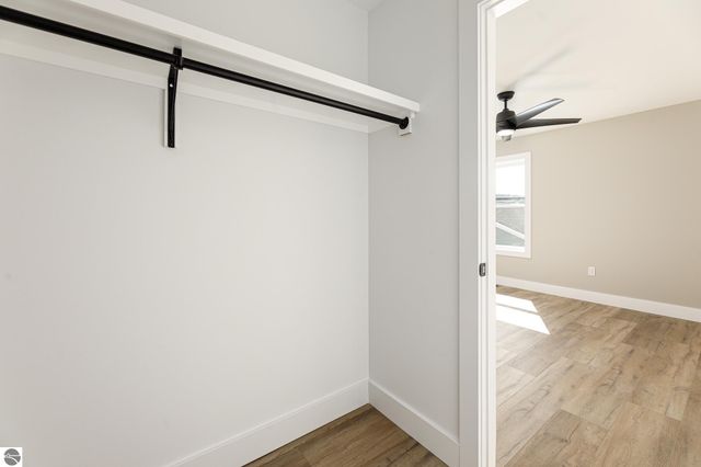 872 Vienna Way, Traverse City, MI 49696