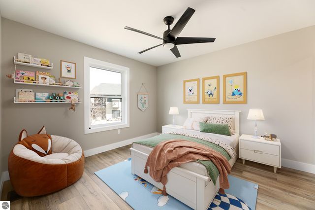 872 Vienna Way, Traverse City, MI 49696