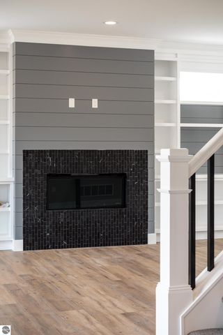 872 Vienna Way, Traverse City, MI 49696