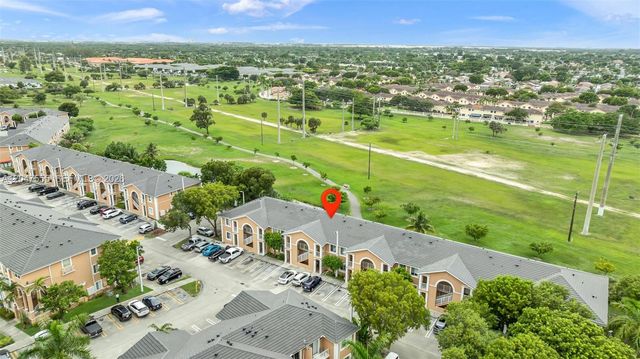 17820 NW 73rd Avenue 1031, Hialeah, FL 33015