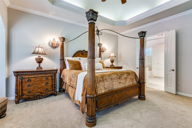 1024 Merlot Drive, Southlake, TX 76092