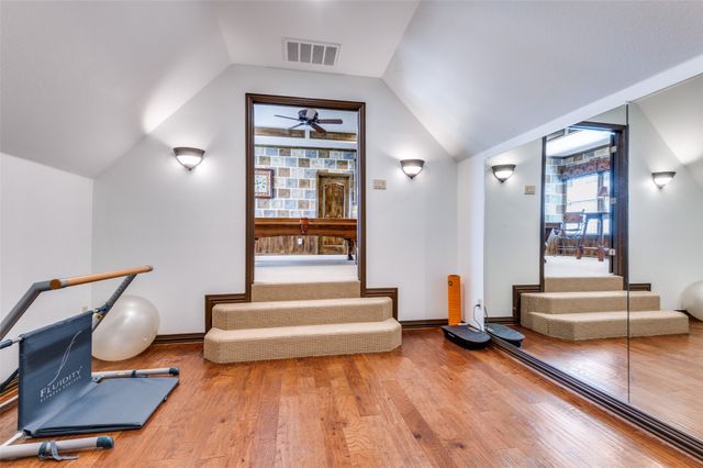 1024 Merlot Drive, Southlake, TX 76092