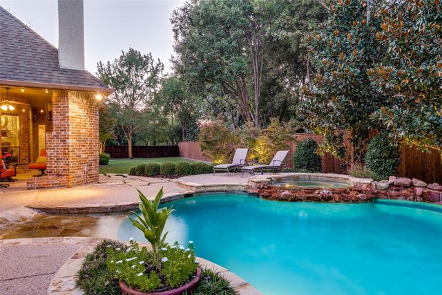 1024 Merlot Drive, Southlake, TX 76092