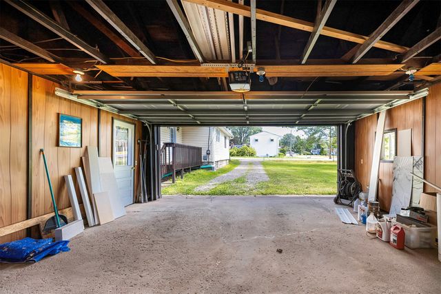 1696 DAVIS Avenue, Erie, PA 16509