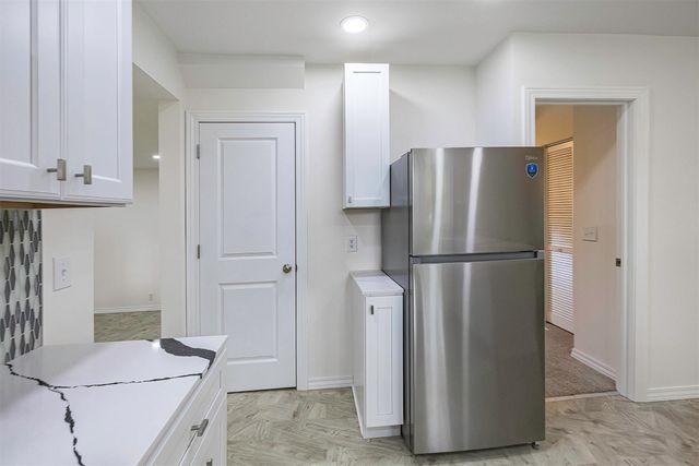 1696 DAVIS Avenue, Erie, PA 16509