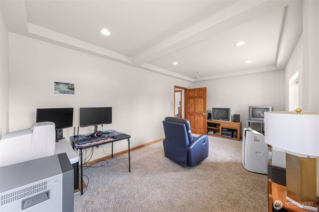 8951 Weidkamp Road, Lynden, WA 98264