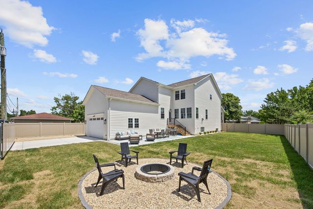 4510 Raymond Avenue, Brookfield, IL 60513