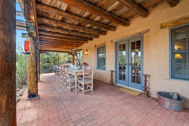 50 Vuelta Maria A and B, Santa Fe, NM 87506