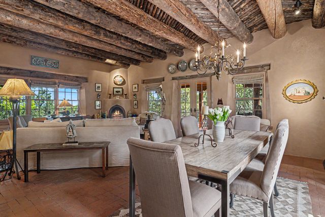 50 Vuelta Maria A and B, Santa Fe, NM 87506