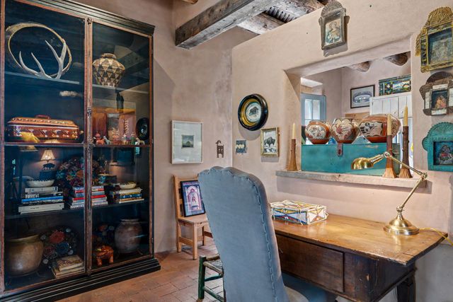 50 Vuelta Maria A and B, Santa Fe, NM 87506