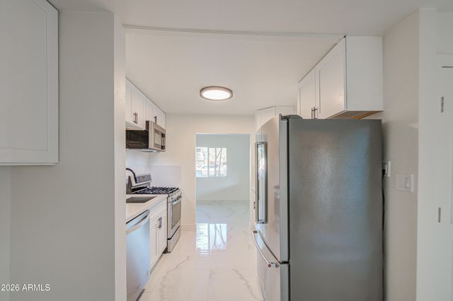 1648 N 38TH Drive, Phoenix, AZ 85009
