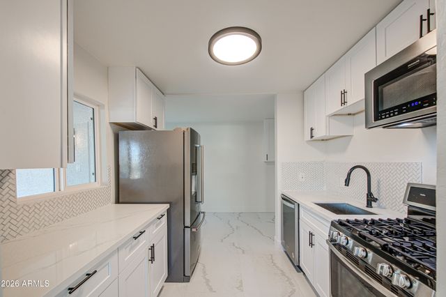 1648 N 38TH Drive, Phoenix, AZ 85009