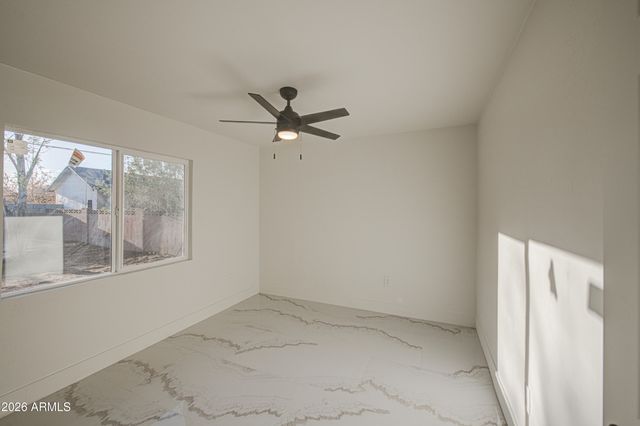 1648 N 38TH Drive, Phoenix, AZ 85009