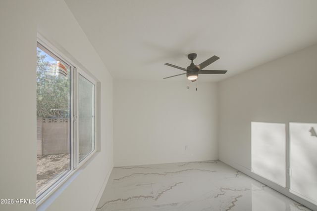 1648 N 38TH Drive, Phoenix, AZ 85009