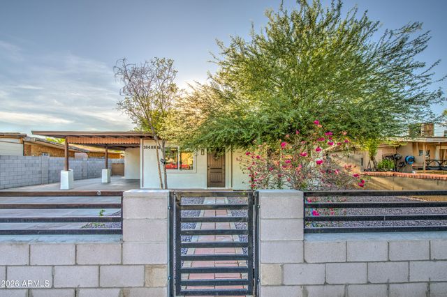 1648 N 38TH Drive, Phoenix, AZ 85009