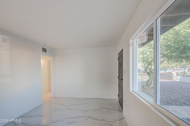1648 N 38TH Drive, Phoenix, AZ 85009