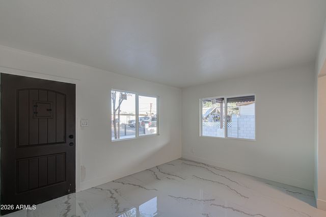 1648 N 38TH Drive, Phoenix, AZ 85009