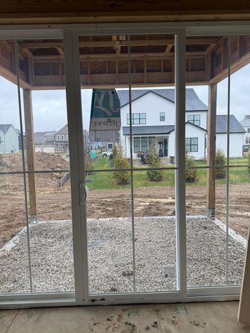 7844 Sparrow Run Drive, Plain City, OH 43064