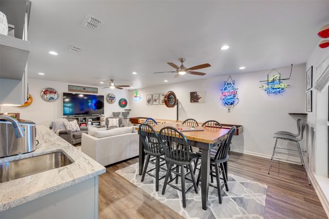536 Wildewood Drive, Chandler, TX 75758