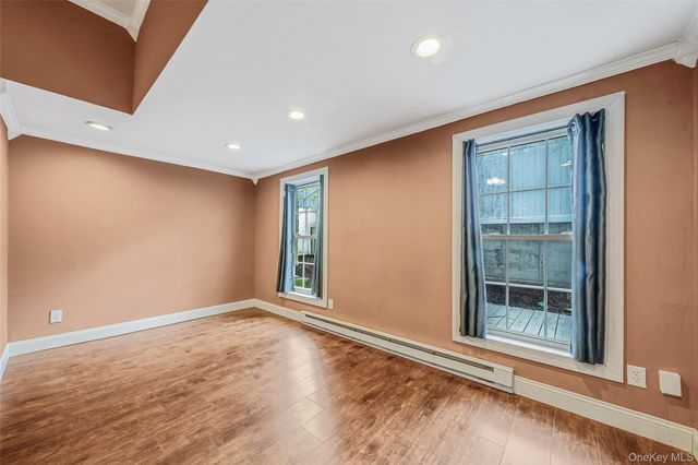 93 Maple Road, Kings Park, NY 11754