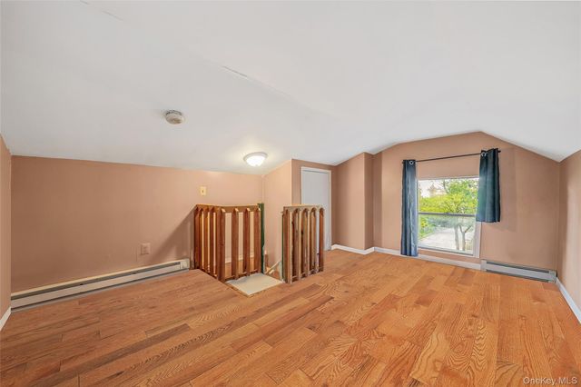 93 Maple Road, Kings Park, NY 11754