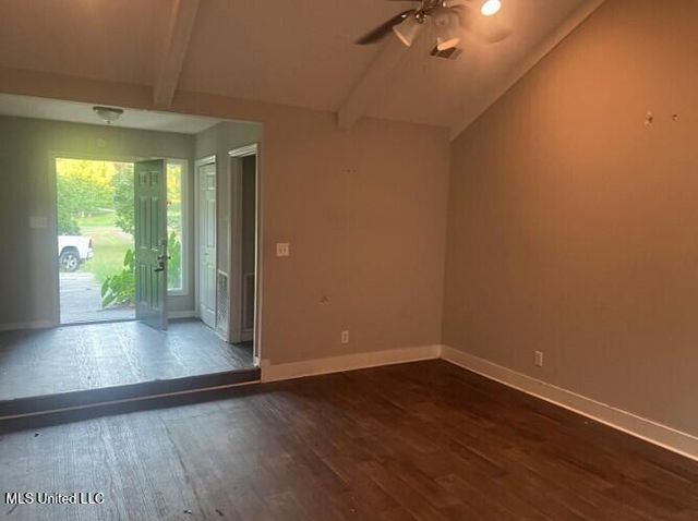 1475 Lorance Road, Clinton, MS 39056