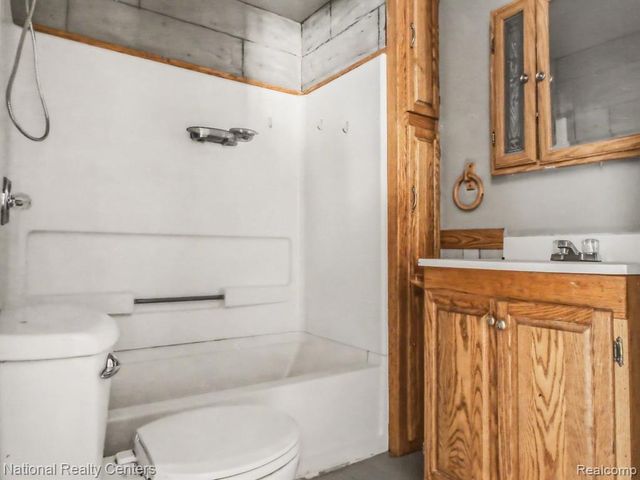 14243 Seymour Road, Montrose, MI 48457