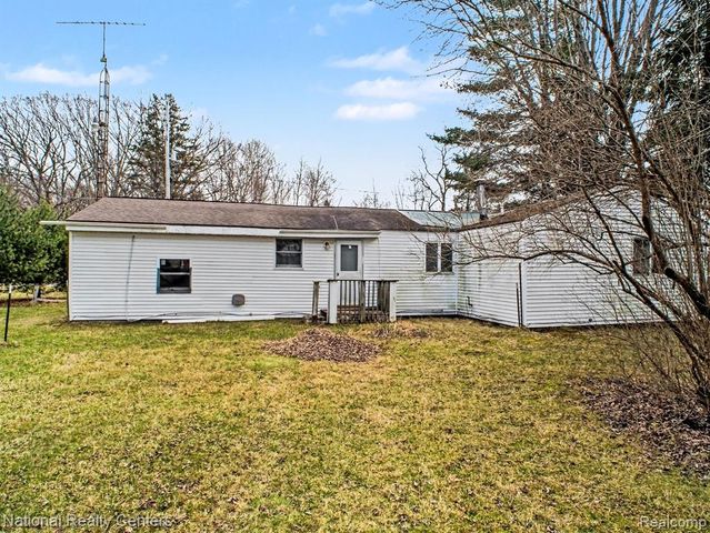 14243 Seymour Road, Montrose, MI 48457