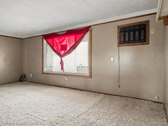 14243 Seymour Road, Montrose, MI 48457