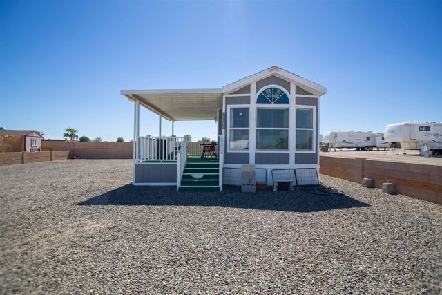 26681 Mesquite Ave, Wellton, AZ 85356