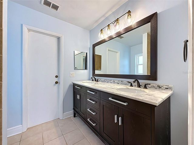 1405 OVERCASH DRIVE, Dunedin, FL 34698