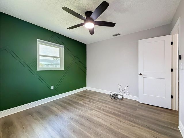 1405 OVERCASH DRIVE, Dunedin, FL 34698