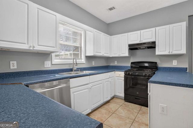 2364 Fallbrook Court, Duluth, GA 30096