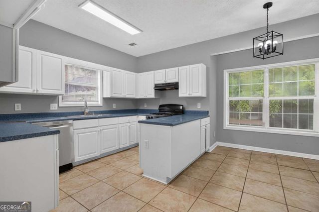 2364 Fallbrook Court, Duluth, GA 30096