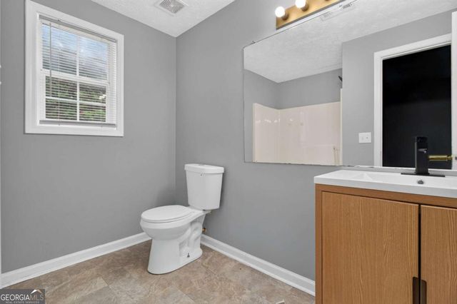 2364 Fallbrook Court, Duluth, GA 30096