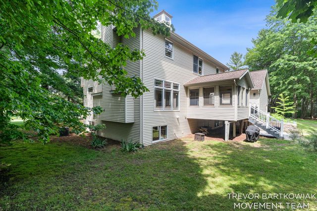 6384 Colorado Court, Norton Shores, MI 49444