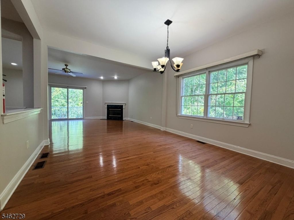 209 Raymound Blvd, Parsippany-troy Hills Twp., NJ 07054 — photo 5