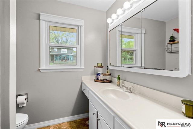 3409 S 108 Street, Omaha, NE 68144