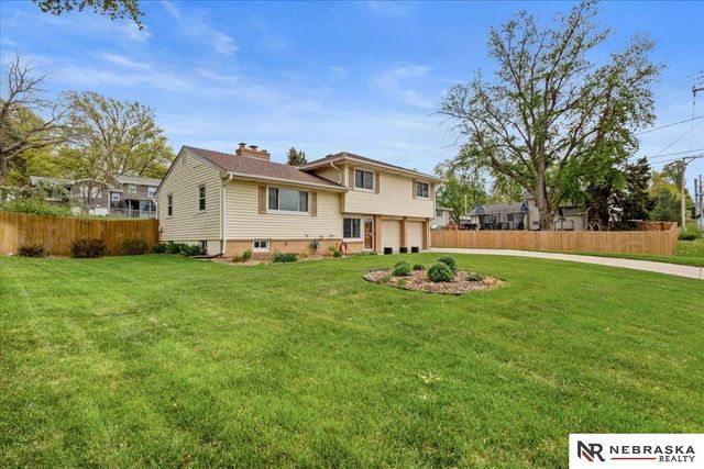 3409 S 108 Street, Omaha, NE 68144