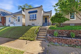 5450 Dresden Avenue, St Louis, MO 63116