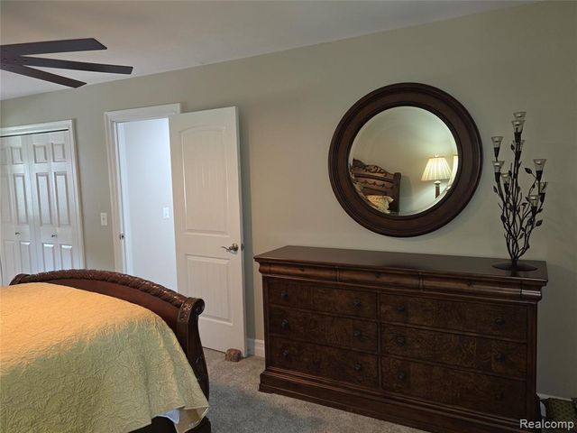 5327 Olde Saybrooke Road, Grand Blanc, MI 48439