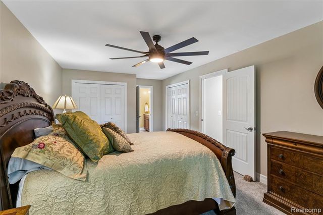 5327 Olde Saybrooke Road, Grand Blanc, MI 48439