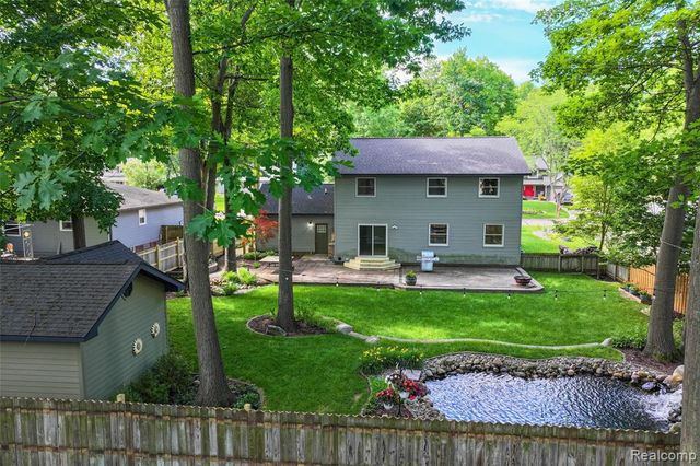 5327 Olde Saybrooke Road, Grand Blanc, MI 48439