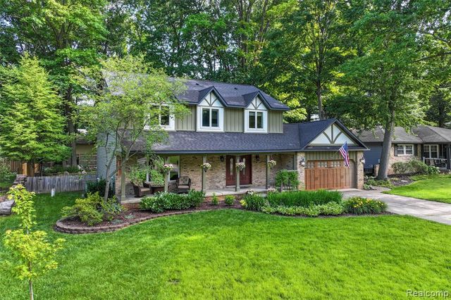 5327 Olde Saybrooke Road, Grand Blanc, MI 48439